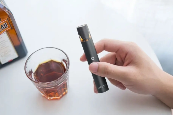 مستقبل التدخين الإلكتروني: كيف تُحدث موتي ثورة في عالم الفيب بالكويت